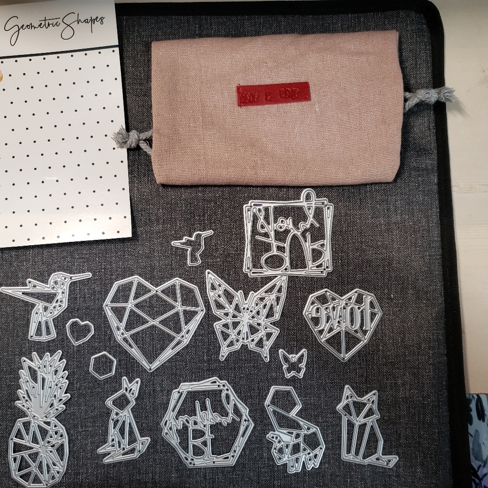 Coco & Reno Geometric Shapes